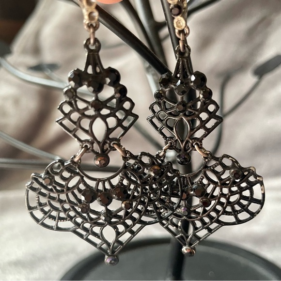 Vintage All Black Web - Evening Dangle Gem Earrings - Women’s Formal Jewelry - Picture 3 of 5